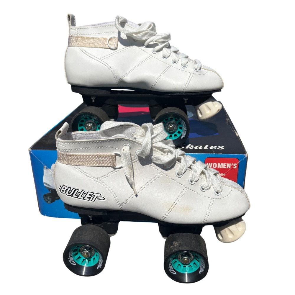 Chicago Bullet Deluxe Speed Skates Womens 7 White Quad Roller Skates B-100w